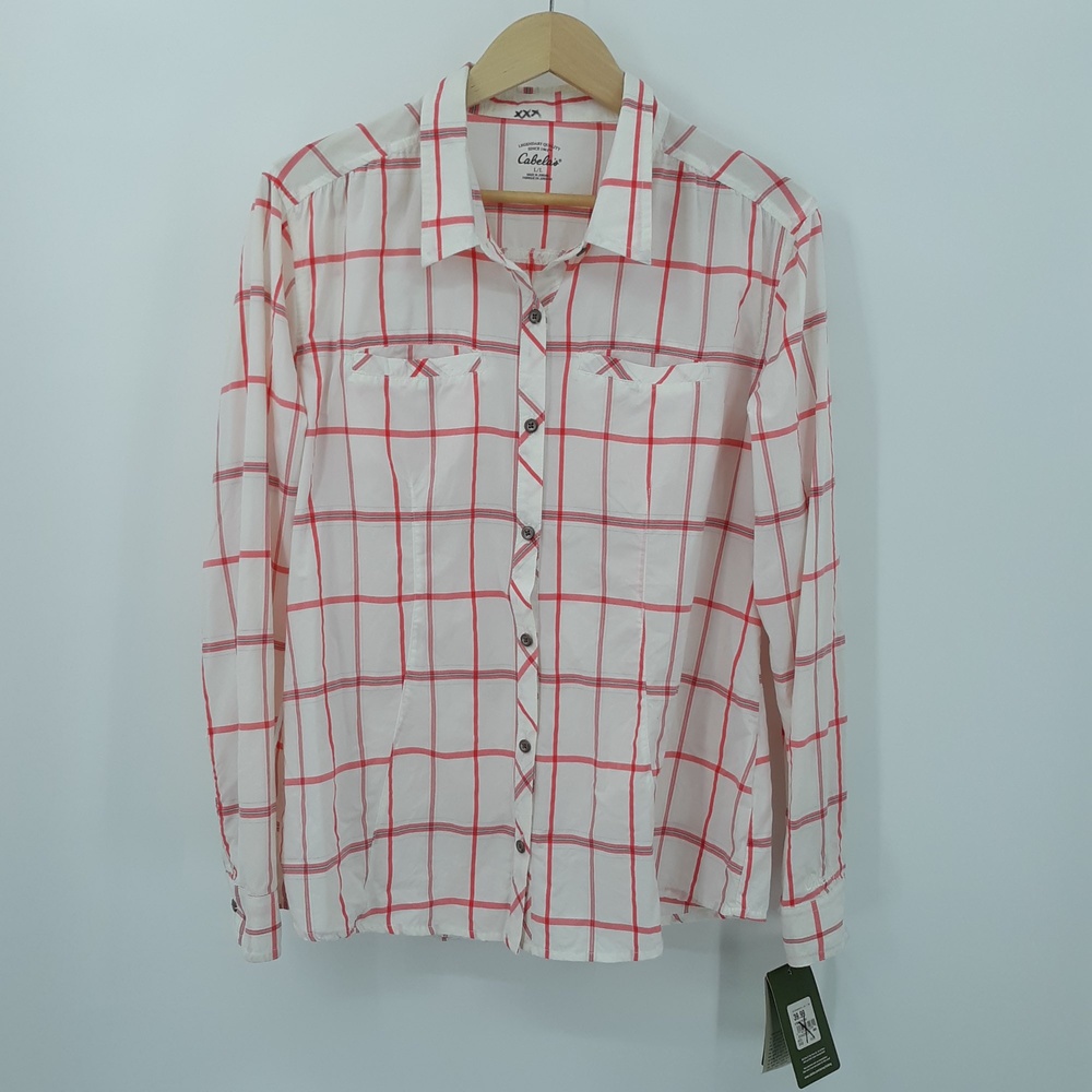 Cabela's white/red check print button down women's shirt size L